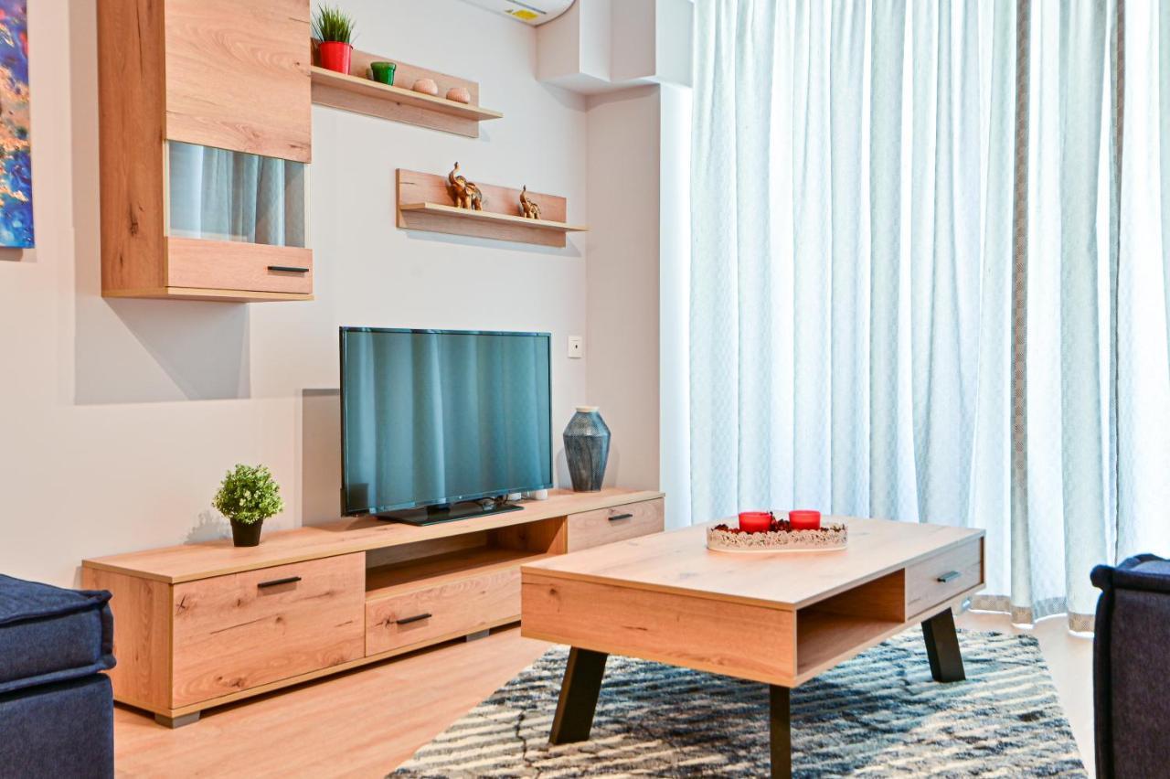 Beautiful New Apartment 5 Min From Piraeus Port Zewnętrze zdjęcie